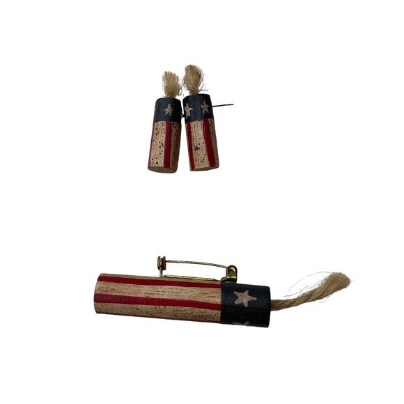 Vintage Wood 4th of July Firecracker Set Patriotic Pin Earrings And Pin - Picture 1 of 5
